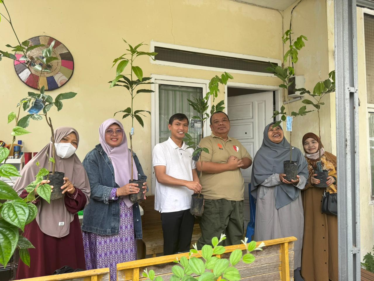 Dr. Sani Serukan Gerakan “One Person, One Tree” Sebagai Upaya Pencegahan Bencana Banjir dan Tanah Longsor di Samarinda